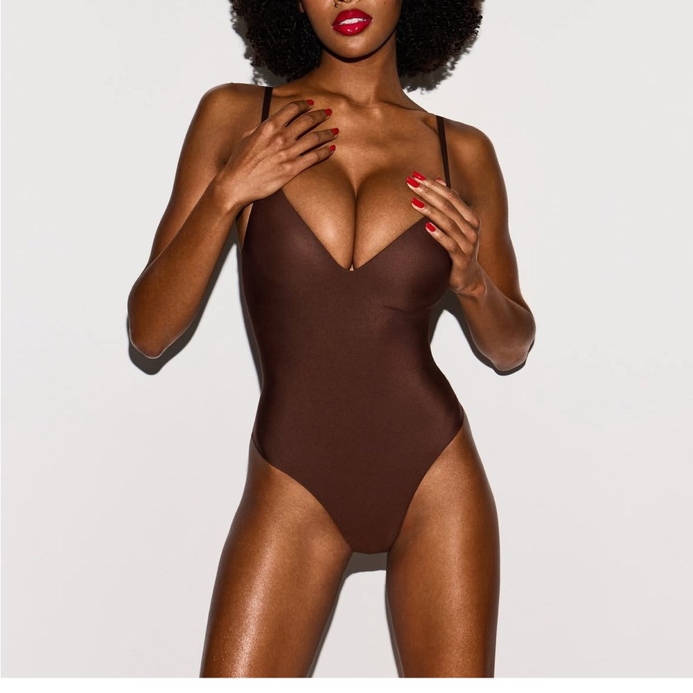 SKIMS Black Women's Bodysuit